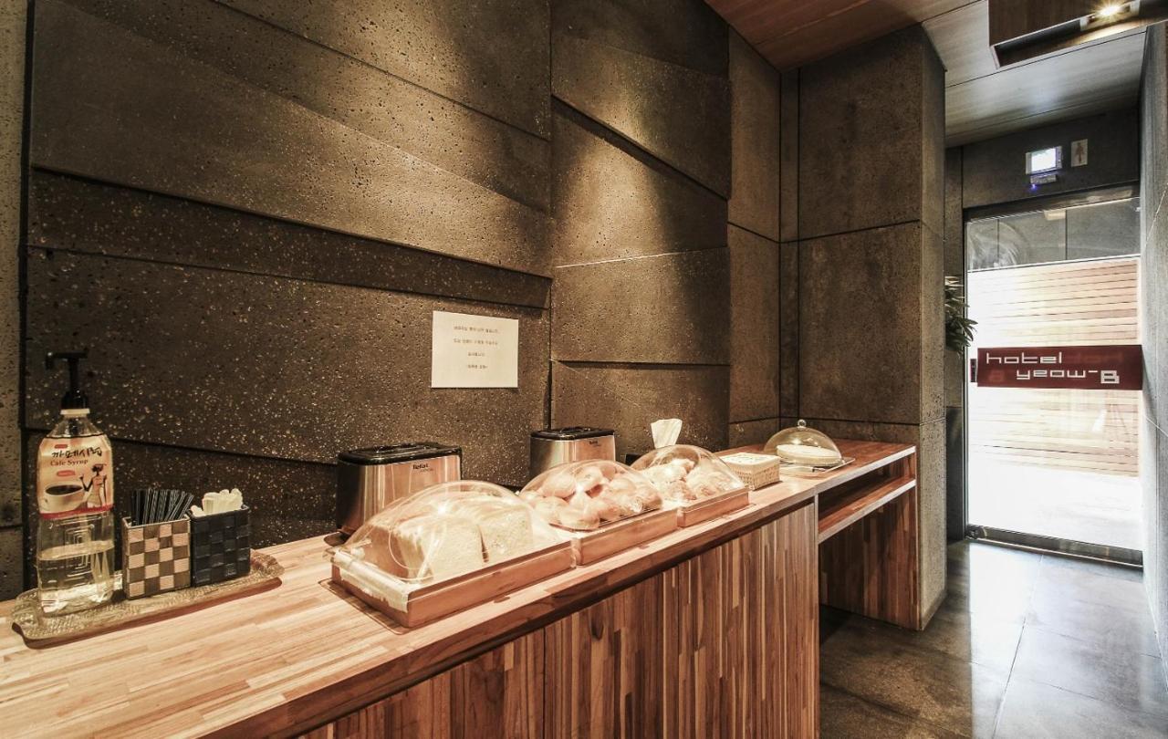 בוסאן Haeundae Yeoubi Hotel מראה חיצוני תמונה