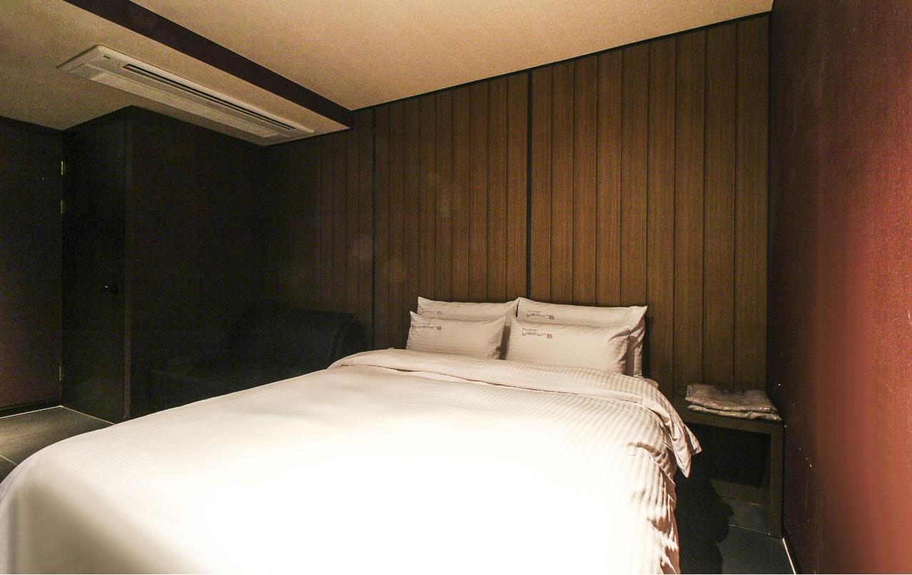בוסאן Haeundae Yeoubi Hotel מראה חיצוני תמונה