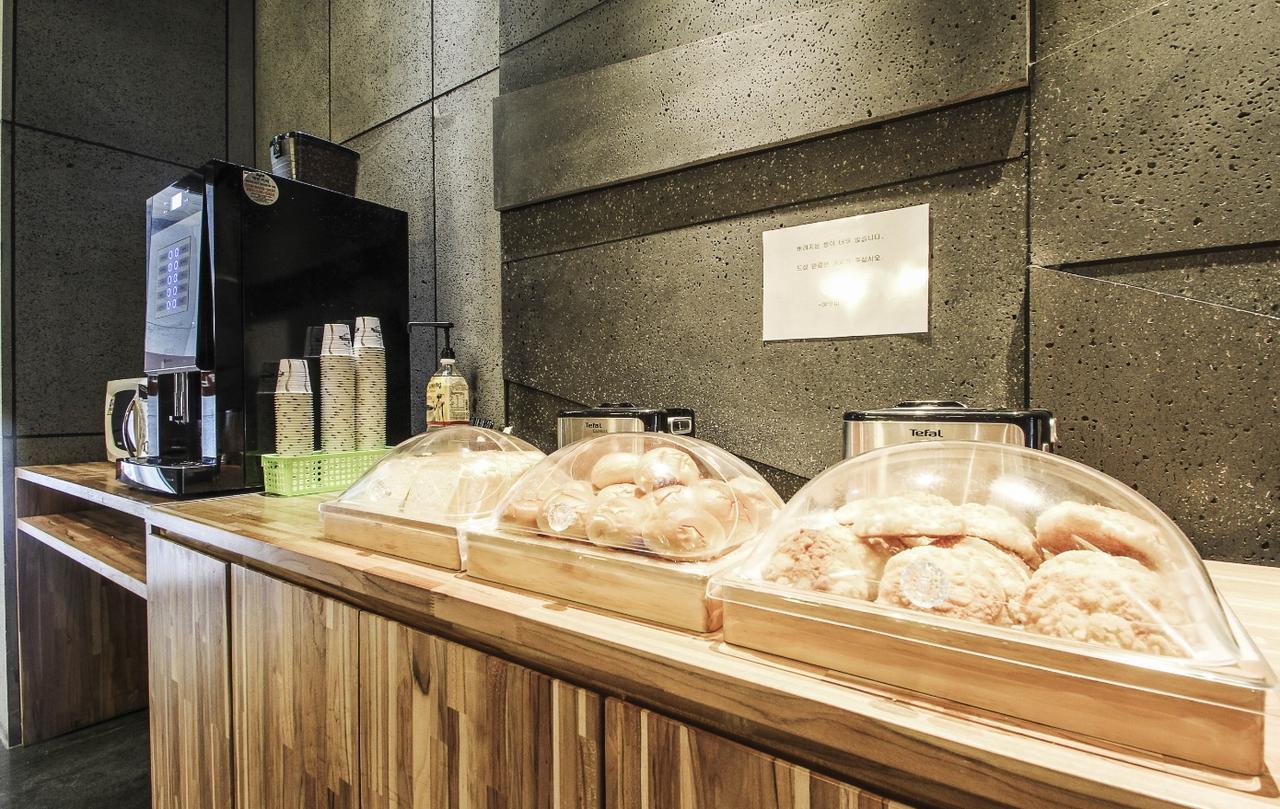 בוסאן Haeundae Yeoubi Hotel מראה חיצוני תמונה